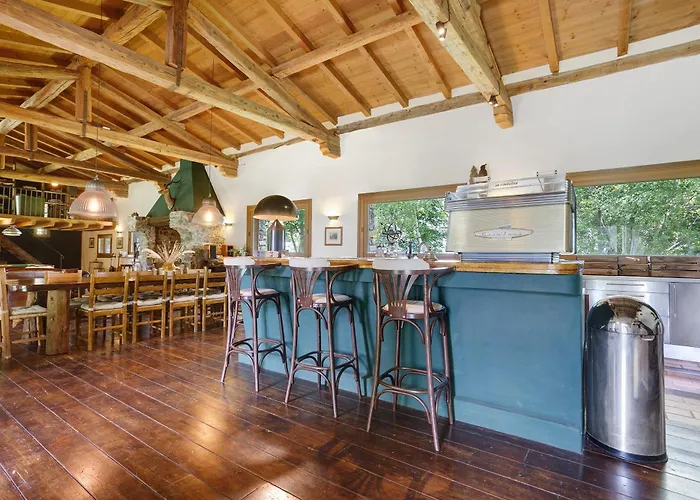 Ca Bossi Retreat Above 빌라 케르노비오