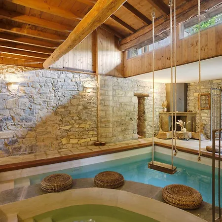 Cà Bossi Retreat Above Villa *