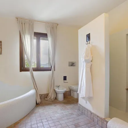 Cà Bossi Retreat Above Villa Cernobbio